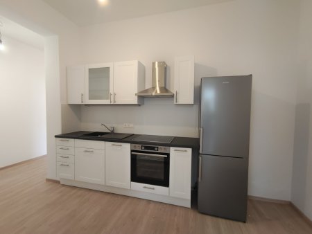 Moderne Wohnung in erstklassiger Lage am Hauptplatz mit Parkplatz
