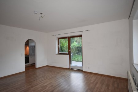 Wohn- Schlafzimmer - Kleine gemütliche Garconniere mit Terrasse und Garten Miete Grödig Salzburg