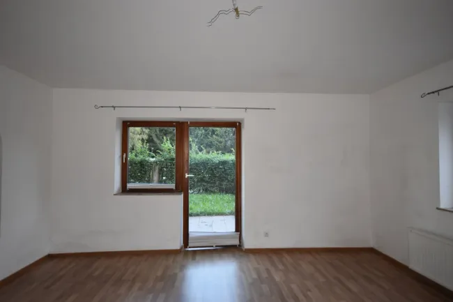 Wohn- Schlafzimmer - Kleine gemütliche Garconniere mit Terrasse und Garten Miete Grödig Salzburg