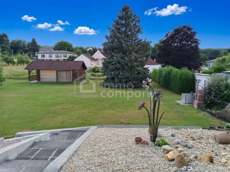 Modernes Einfamilienhaus in Kemeten: 8 Zimmer, Garten, Terrasse, 2 Garagen – Top!