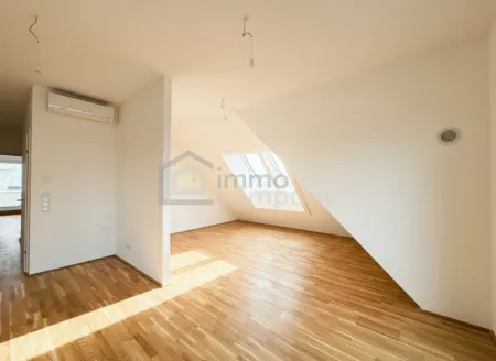 DG-WOHNUNG MIT TERRASSE | KLIMA | NAHE U2 | MÜHLWASSER | GARAGE OPTIONAL