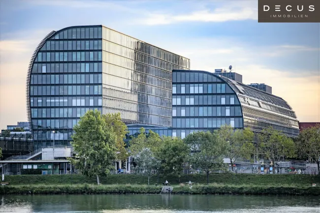 | RIVERGATE | ERSTKLASSIGE MODERNE BÜROS und 1 Geschäftsfläche | AN DER U-BAHN - Titelbild