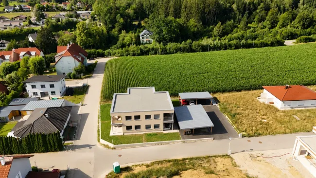 Moderne Wohnung mit großzügiger Terrasse 🏡 - Bild