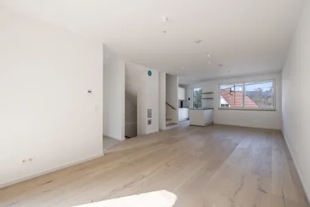 Neue Chance – Preis reduziert! Neubau Doppelhaushälfte 1140 Wien | Garten + Dachterrasse | 4-5 Zimmer | Ruhelage | Erstbezug