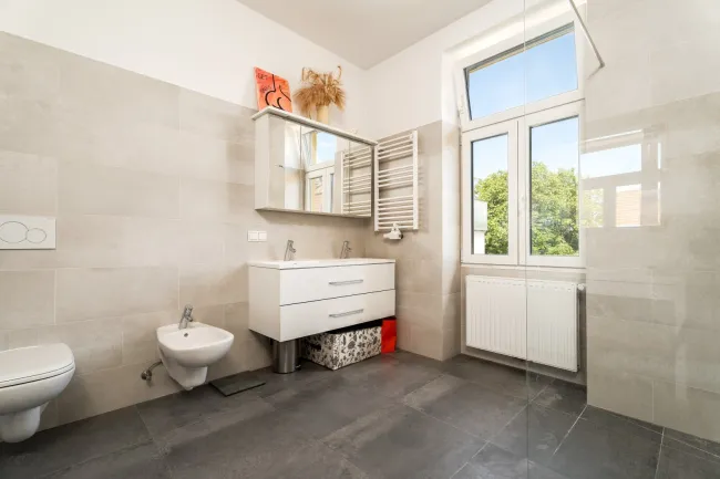 1. Stock: Badezimmer
