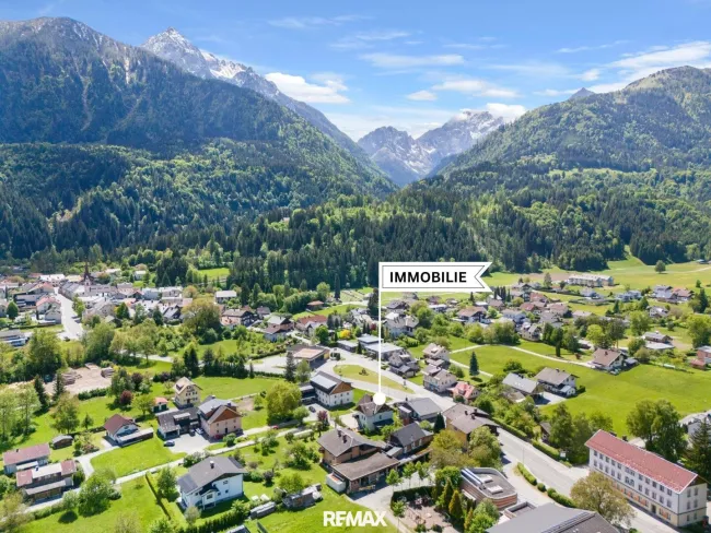 Gepflegtes, großes Haus in ruhiger Lage