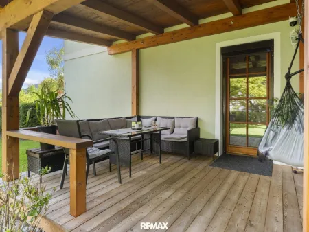 Überdachte Terrasse