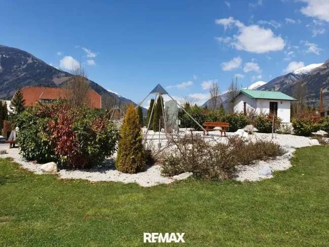 kleine kubische Pyramide