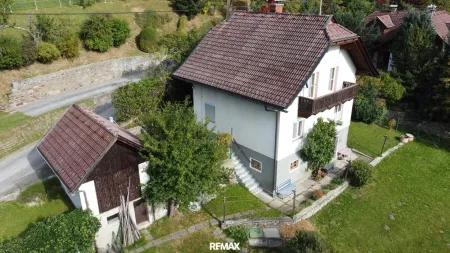 ein freundliches Anwesen