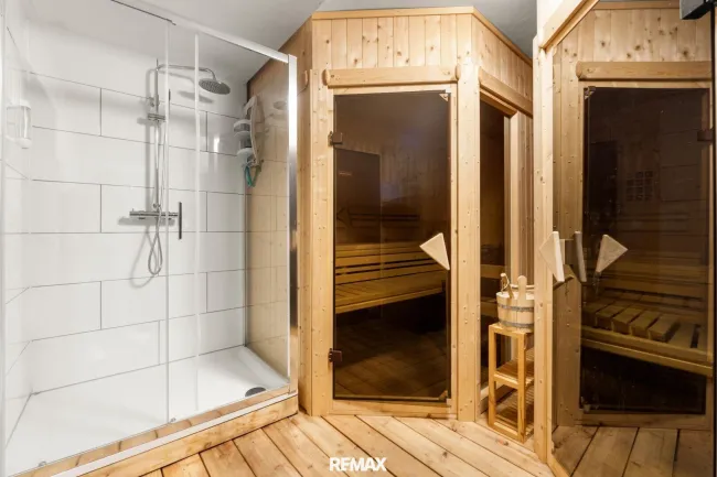 SAUNA