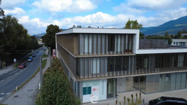 Klein, fein, professionell – Flexible Arbeitsräume nahe Salzburg Stadt! - Bild