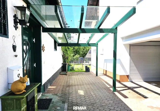Carport