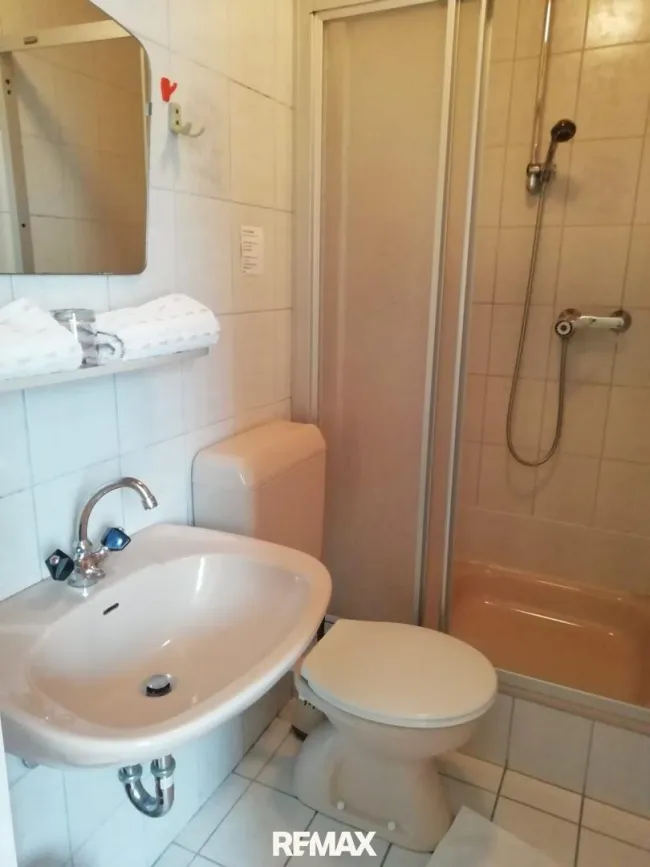 DU/WC