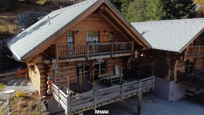 Chalet Golden Eagle im Sommer