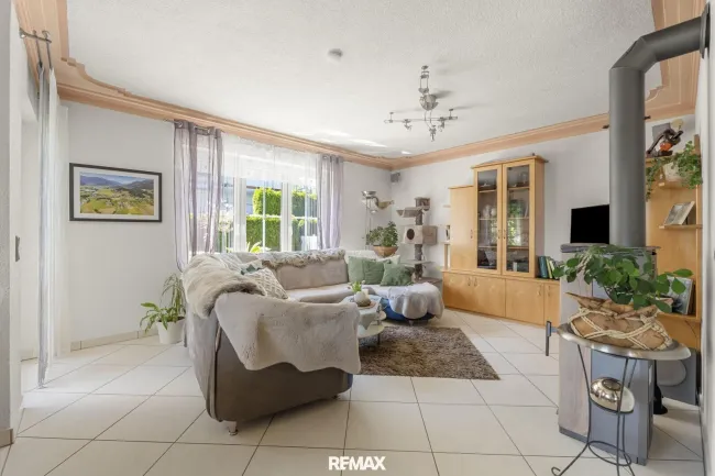 neues Wohnzimmer mit Stil