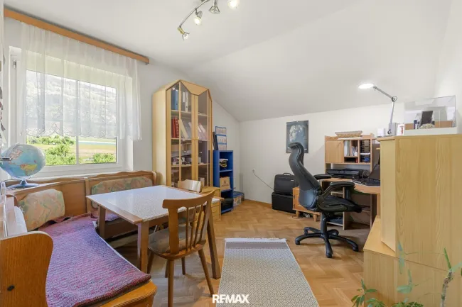Büro 2. Haushälfte