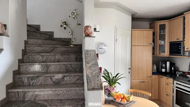 Stiege ins Obergeschoss