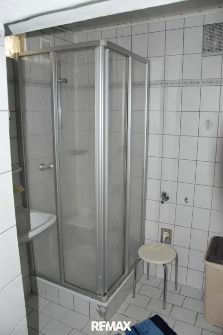 Dusche im EG