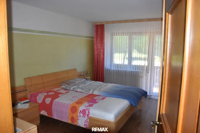 Schlafzimmer  (3)