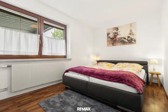 Schlafzimmer UG