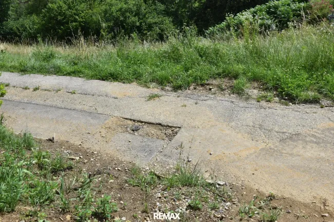 Trinkwasseranschluss im Weg
