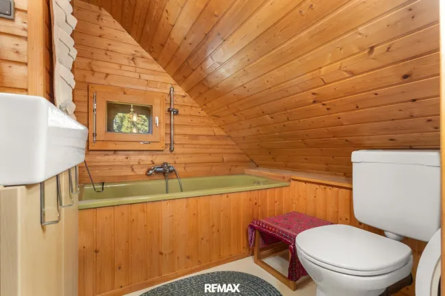 Badezimmer im Obergeschoss