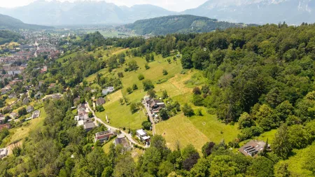 Erlesenes Grundstück für den Bau einer Villa am Ardetzenberg – Natur trifft Exklusivität