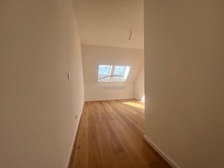 Wunderschöne Wohnungen dank attraktivem Preis, hochwertiger Ausstattung. Eine seltene Kombination aus Stil, Lage und Investmentpotenzial. NEUBAUPROJEKT – PENTHOUSE & EIGENTUMSWOHNUNGEN – ERSTBEZUG