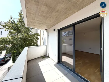 Ostseitiger Balkon
