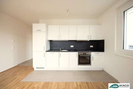 helle 3-Zimmer-Wohnung mit Tageslicht-Bad und Balkon in sonniger Lage / gute Verkehrsanbindung nach Wien und St. Pölten