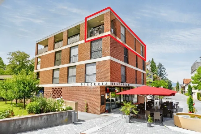 Im Zentrum von Hohenems: Stilvolle 3-Zimmerwohnung mit Balkon zu vermieten! - Titelbild