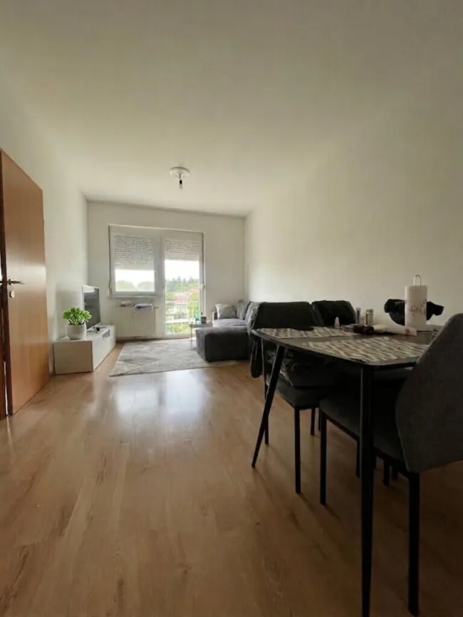 Charmante 2-Zi-Wohnung mit Balkon, Carport & Einbauküche in 8141 Unterpremstätten! - Bild