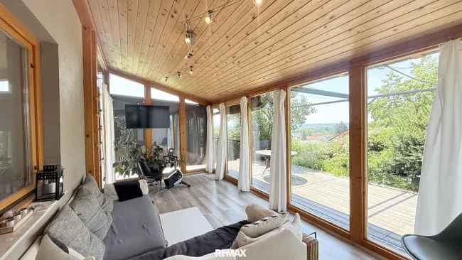 Wintergarten mit Outdoorterrasse