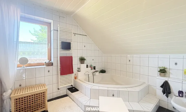 Eckbadewanne