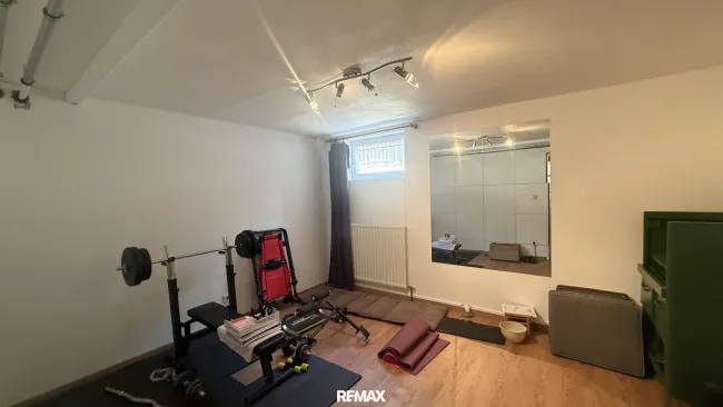 Fitnessraum im Keller