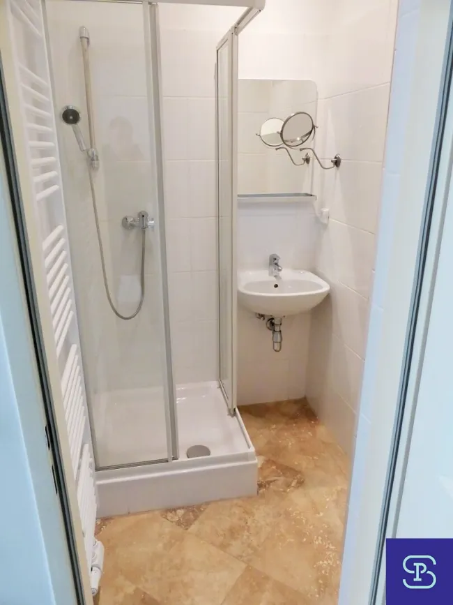 Badezimmer 2