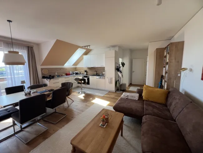 Neubau-Zinshaus als perfekte Kapitalanlage 18 Wohnungen mit Balkon, Tiefgarage, Stellplätze in 1A Stadtlage Römerstraße Wels - Bild