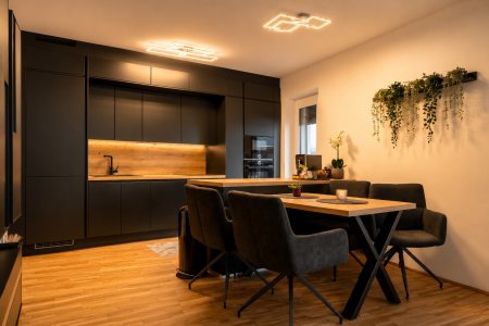 Einfach Koffer packen & einziehen! | Mehr Raum fürs Leben | vollmöblierte, 3-Zimmer-Wohnung, Baujahr 2022, mit 24 m² Sonnenbalkon