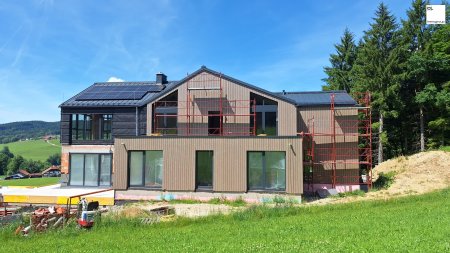 Alleinlage am Waldrand mit Wildbach - Attersee u Mondsee zum greifen nahe ZWEITWOHNSITZ