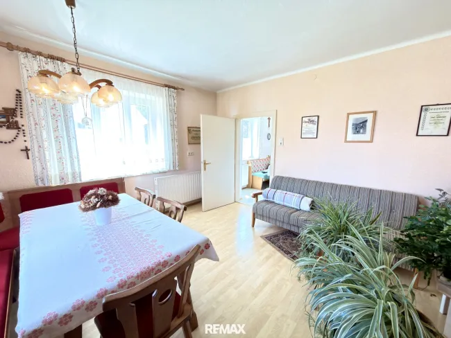 Essdiele/Wohnzimmer