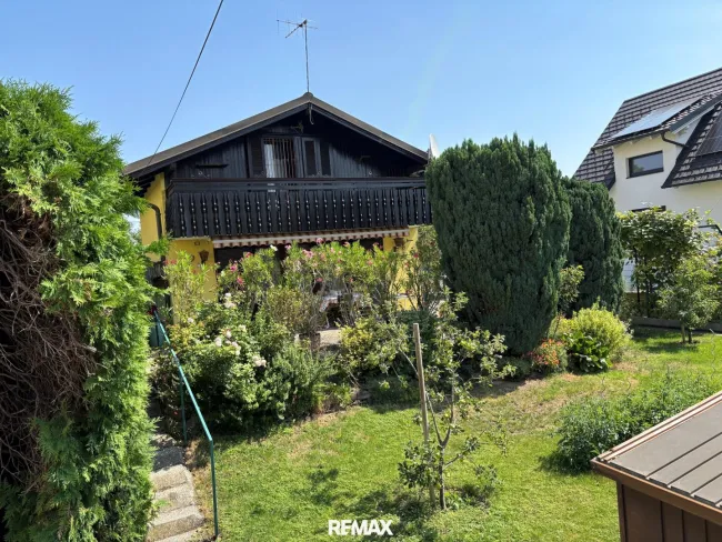Haus straßenseitig