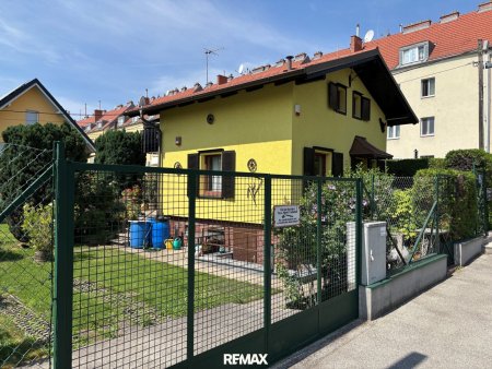 Haus straßenseitig