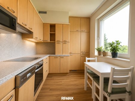 ***Gepflegte Erdgeschoßwohnung mit Balkon in ruhiger Grünlage von St. Marein im Mürztal***