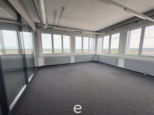Repräsentatives Büro mit transparentem Raumkonzept – rd. 303 m² Bürofläche zu mieten! - Bild