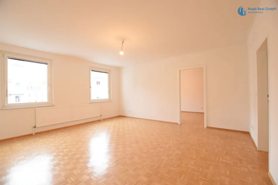 Kürzlich renovierte Wohnung in einem Gebiet mit ausgezeichneter Infrastruktur - Titelbild