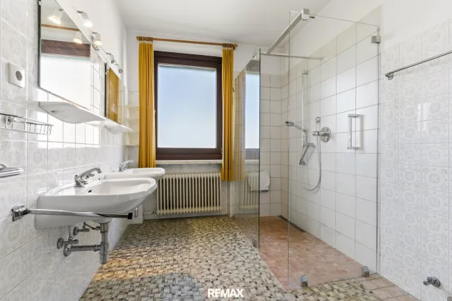 Badezimmer OG