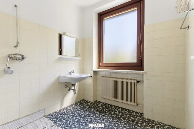 Badezimmer EG