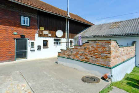 Sacherl mit Freiraum - Werkstatt & Atelier - Platz für deine Projekte!