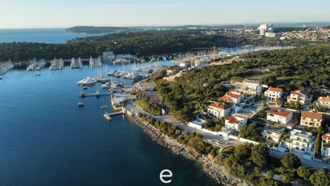Exklusive Moderne Villa in Pula/ Pješčana Uvala: Luxus und Komfort auf 507,62m² - Bild