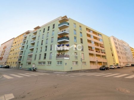Drei- Zimmer- Balkon- Wohnung| Idlhofgasse 48 | Top 48